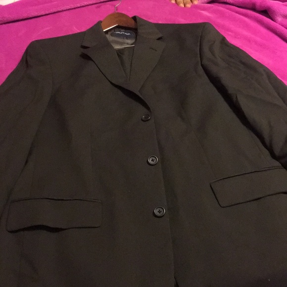 Full suit - Picture 2 of 6